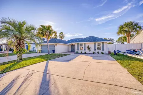 1129 Sunset Ln, Gulf Breeze, FL 32563