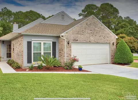 1324 Greenvista Ln, Gulf Breeze, FL 32563