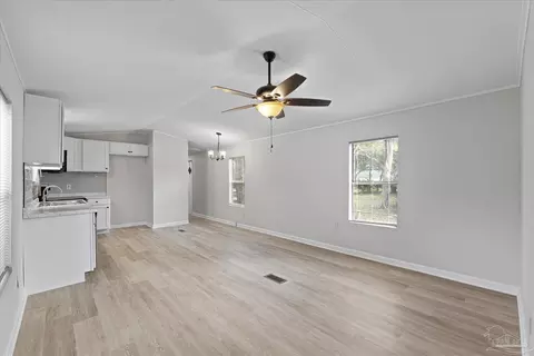 3516 N S St #B, Pensacola, FL 32505