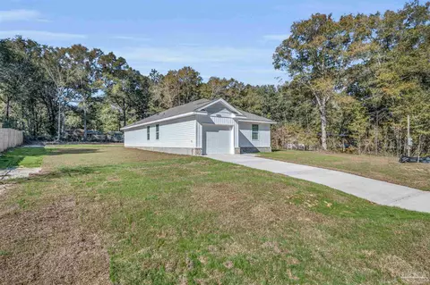 5245 Madison Ave, Pace, FL 32571 photo 4