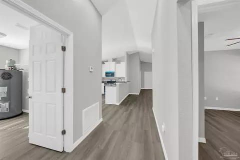 5245 Madison Ave, Pace, FL 32571 photo 9