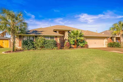 Exterior - 4689 Belvedere Cir, Pace, FL 32571 photo 2 of 9