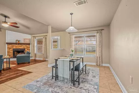 Dining - 4689 Belvedere Cir, Pace, FL 32571 photo 3 of 4