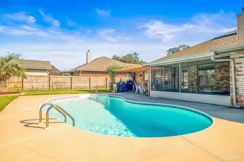 Exterior - 4689 Belvedere Cir, Pace, FL 32571 photo 8 of 9