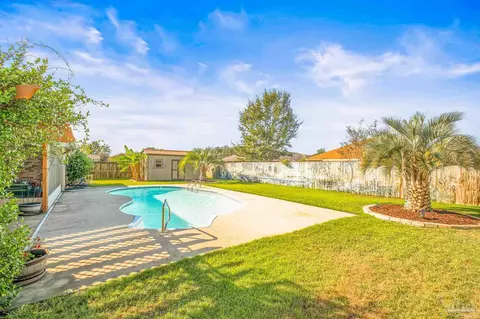 Exterior - 4689 Belvedere Cir, Pace, FL 32571 photo 6 of 9