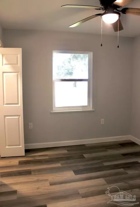 Bedroom - 4448 Pine Villa Cir, Pace, FL 32571 photo 1 of 3