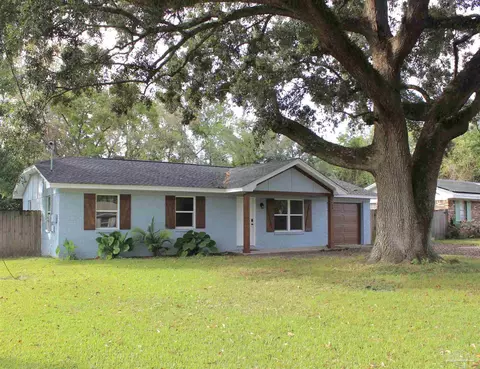 Exterior - 4448 Pine Villa Cir, Pace, FL 32571 photo 1 of 16