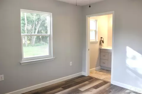 Bedroom - 4448 Pine Villa Cir, Pace, FL 32571 photo 3 of 3
