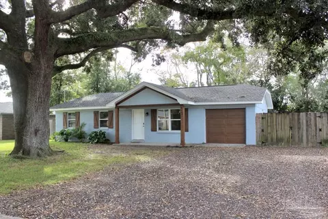 Exterior - 4448 Pine Villa Cir, Pace, FL 32571 photo 9 of 16