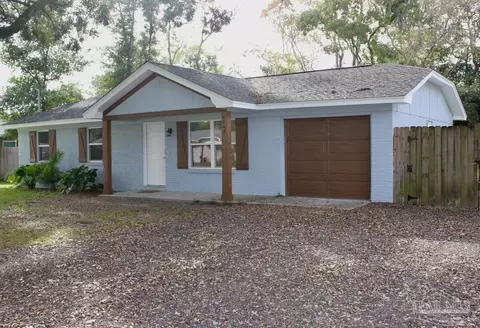 Exterior - 4448 Pine Villa Cir, Pace, FL 32571 photo 2 of 16