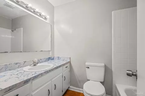 Bath - 4549 Brian St, Pace, FL 32571 photo 1 of 4