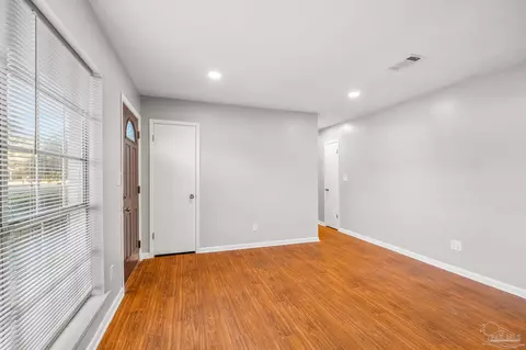 Living - 4549 Brian St, Pace, FL 32571 photo 4 of 8