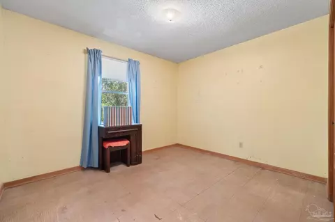 Bedroom - 1506 Dads Rd, Baker, FL 32531 photo 4 of 6
