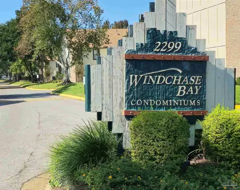 2299 Scenic Hwy #F-1, Pensacola, FL 32503