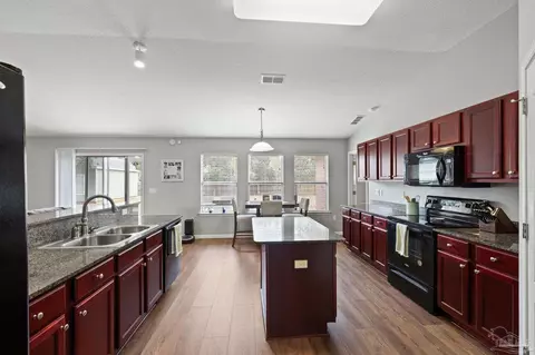 Kitchen - 5432 Turbine Way, Pace, FL 32571 photo 1 of 5