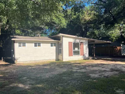 718 Montclair Rd, Pensacola, FL 32505