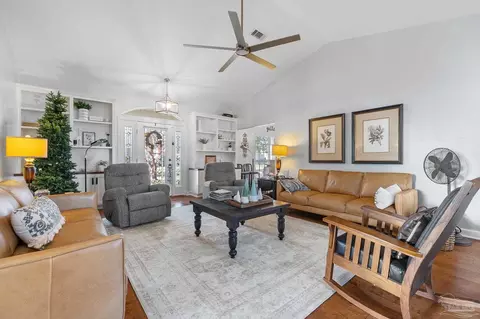 204 Newberry St, Cantonment, FL 32533 photo 10