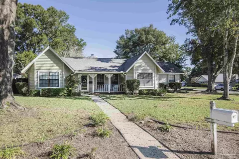 3390 Lemmington Rd, Pensacola, FL 32504
