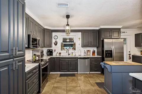 7741 Boyd Ave, Pensacola, FL 32514