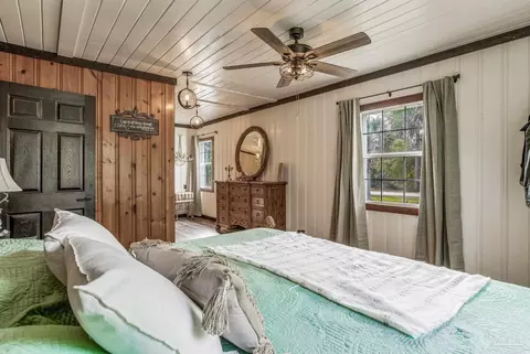 110 Glover Rd, Century, FL 32535 photo 20