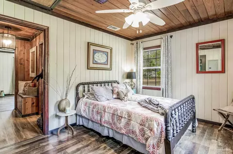 110 Glover Rd, Century, FL 32535 photo 26