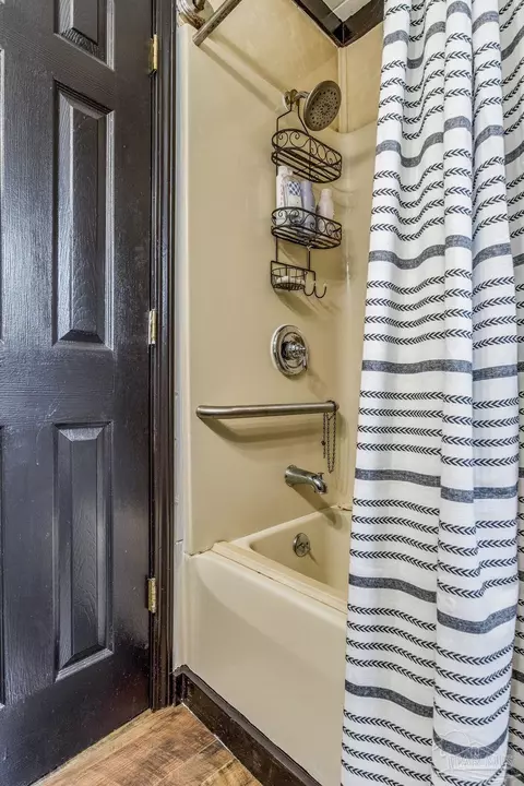 110 Glover Rd, Century, FL 32535 photo 28