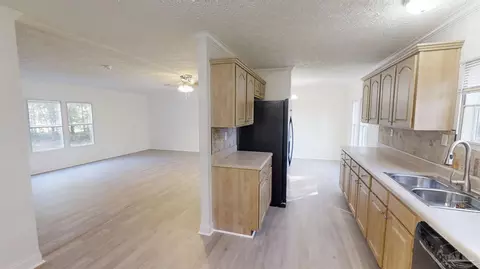 5063 Bodega Dr, Milton, FL 32583 photo 9