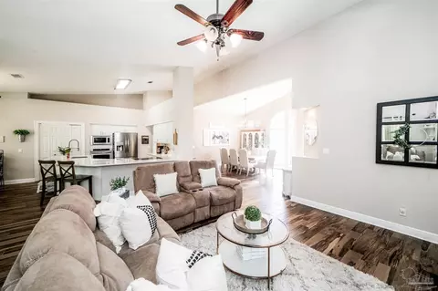 3324 Gleneagles Dr, Pace, FL 32571 photo 9