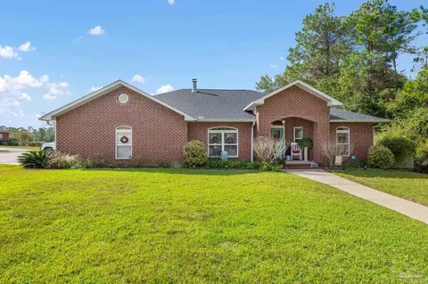 5418 Stafford Cir, Pace, FL 32571