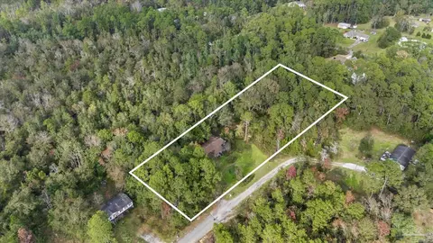 802 Benjulyn Rd, Cantonment, FL 32533 photo 3