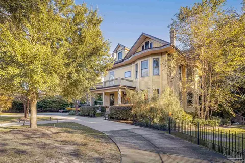 1509 E Jackson St, Pensacola, FL 32501