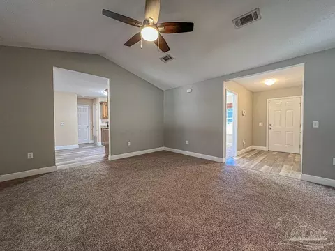 Living - 6263 Anderson Ln, Milton, FL 32570 photo 3 of 5