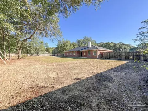 Exterior - 6263 Anderson Ln, Milton, FL 32570 photo 4 of 5