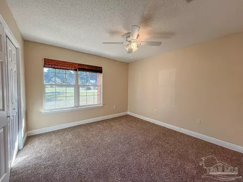 Bedroom - 6263 Anderson Ln, Milton, FL 32570 photo 4 of 6