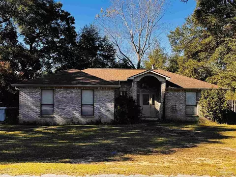 Exterior - 5105 Bradford Dr, Pace, FL 32571 photo 1 of 10