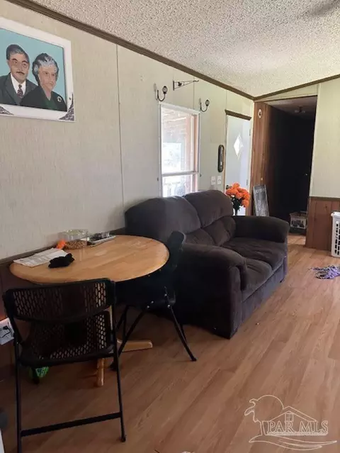 102 Brown Rd, Mcdavid, FL 32568 photo 4