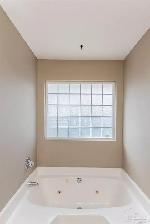 4885 Spencer Oaks Blvd, Pace, FL 32571 photo 19