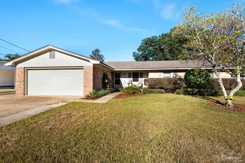 3660 Swan Ln, Pensacola, FL 32504