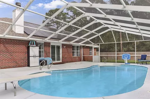 Exterior - 5669 Als Way, Milton, FL 32583 photo 6 of 9