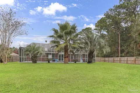 Exterior - 5669 Als Way, Milton, FL 32583 photo 4 of 9