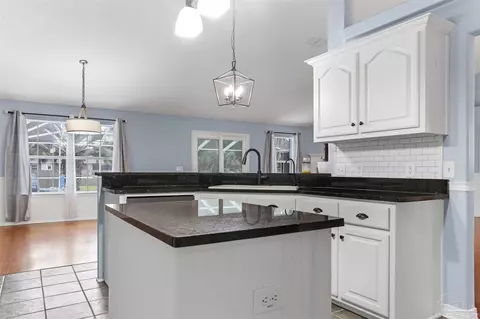 Kitchen - 5669 Als Way, Milton, FL 32583 photo 4 of 4