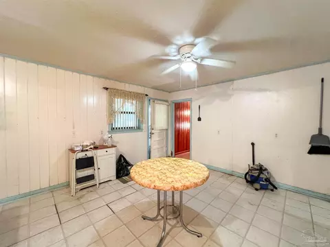 5457 Byrom St, Milton, FL 32570 photo 8
