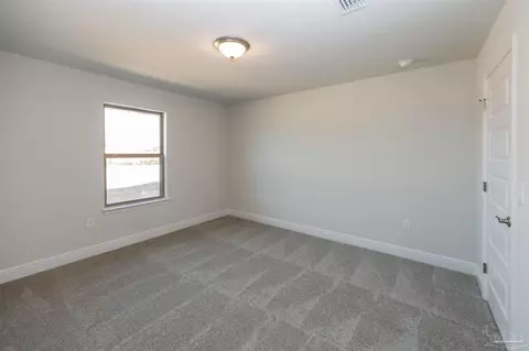 Bedroom - 6179 Pineapple Dr, Milton, FL 32570 photo 3 of 5