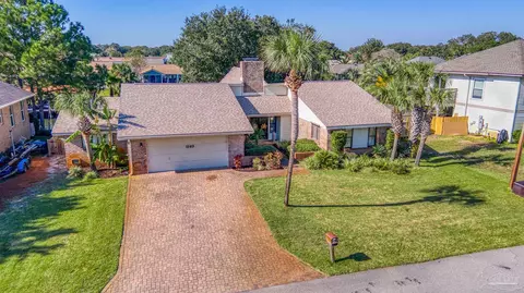 1149 Sunset Ln, Gulf Breeze, FL 32563