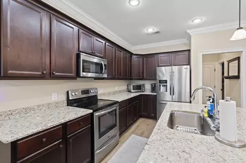 Kitchen - 4860 Spears St, Pace, FL 32571 photo 3 of 5