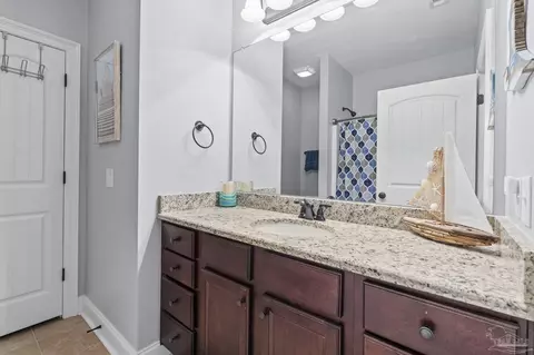 Bath - 4860 Spears St, Pace, FL 32571 photo 3 of 3