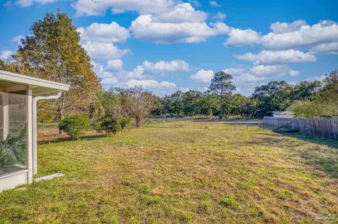 5691 Eagle Dr, Milton, FL 32570 photo 29