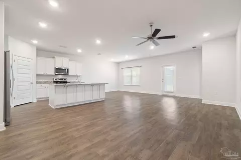 3809 Hawks Landing Cir, Pace, FL 32571 photo 8