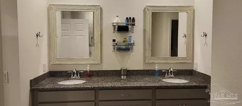 Bath - 7652 Piper Cir, Milton, FL 32583 photo 5 of 5
