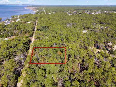 000 Haddock Rd, Milton, FL 32583 photo 7